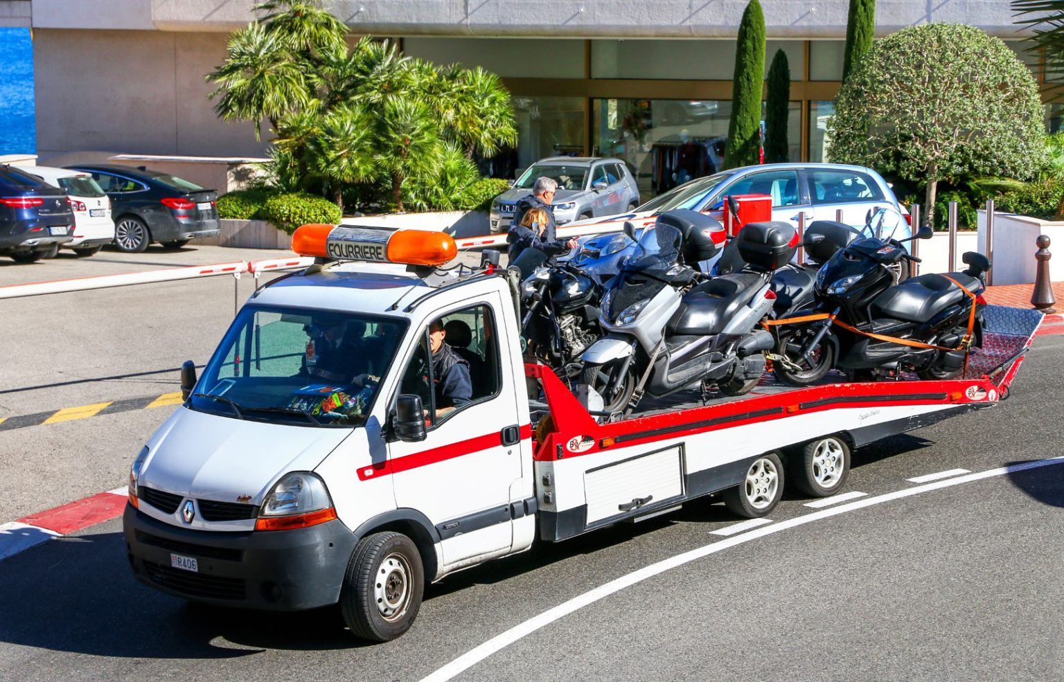 towing motorcycle near me